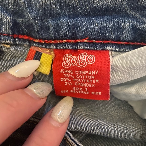 GoGo Distressed Skinny Jeans - Picture 6 of 6